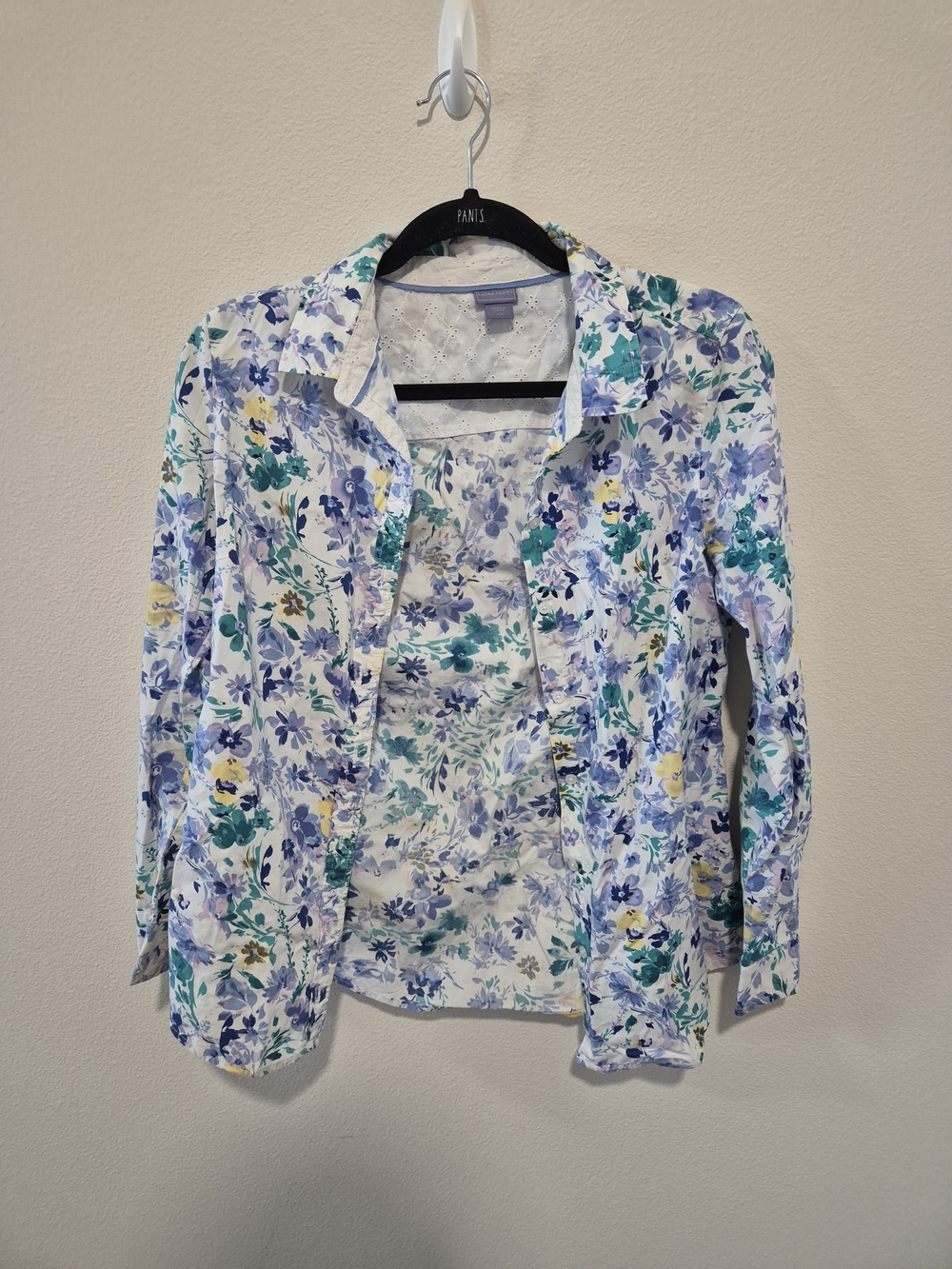 WOMEN Floral Button-Up Shirt - Blue & Green